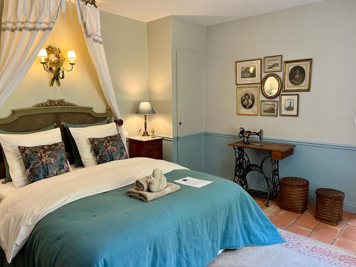 Les Aurochs Bed & Breakfast กรีโมด์ ภายนอก รูปภาพ